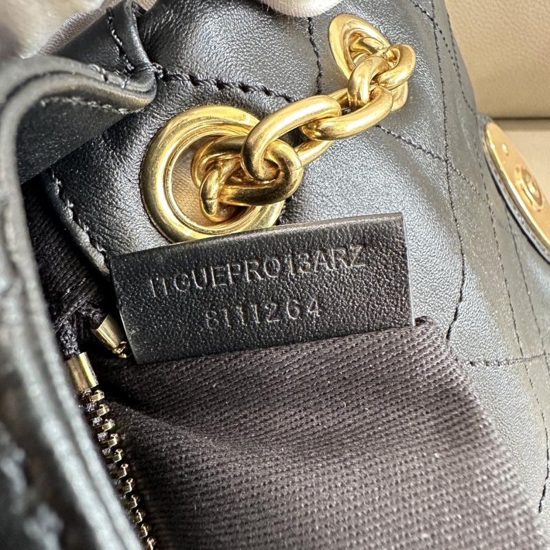 Bv*b*rry satchel bags